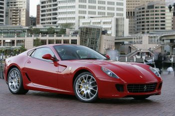 FERRARI 599 GTB FIORANO