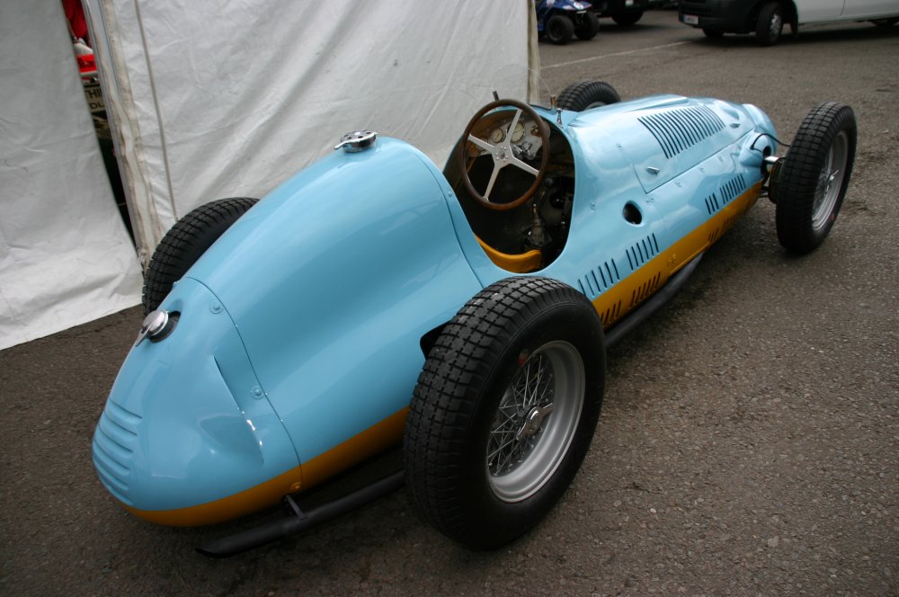 OSCA MASERATI (1951)