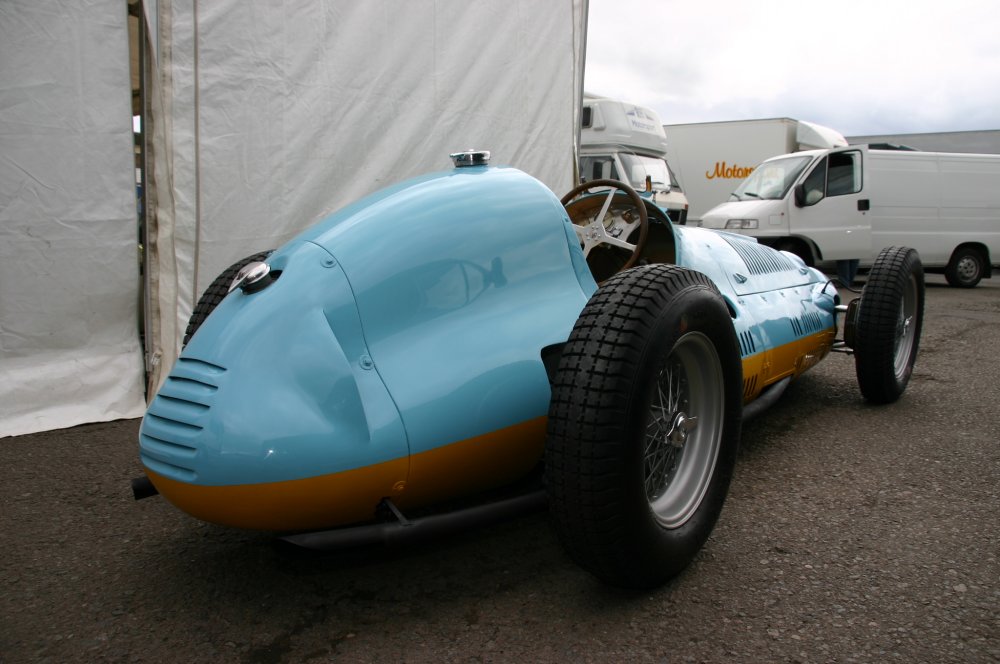 OSCA MASERATI (1951)