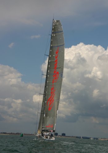ALFA ROMEO SUPER MAXI YACHT