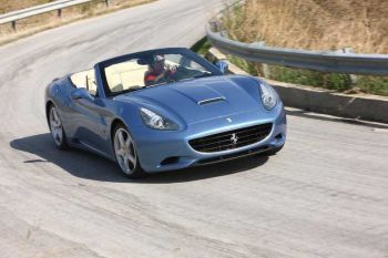 FERRARI CALIFORNIA