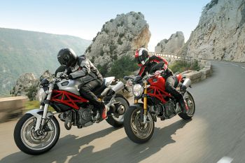 DUCATI MONSTER 1100