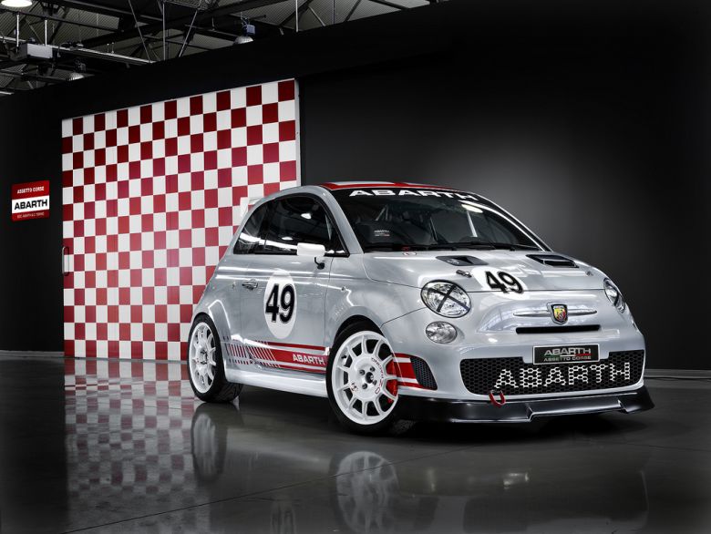 500 ABARTH ASSETTO CORSE