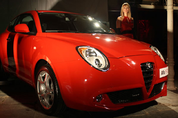 Carolina Belcastro, CEO of Centro Milano and Juan Manuel Daz, Designer of the Alfa MiTo