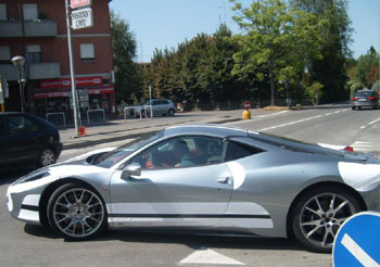 FERRARI 458 ITALIA