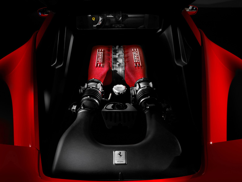 FERRARI 458 ITALIA