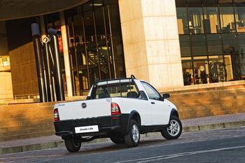 FIAT STRADA LIFE 1.4 (SOUTH AFRICA)