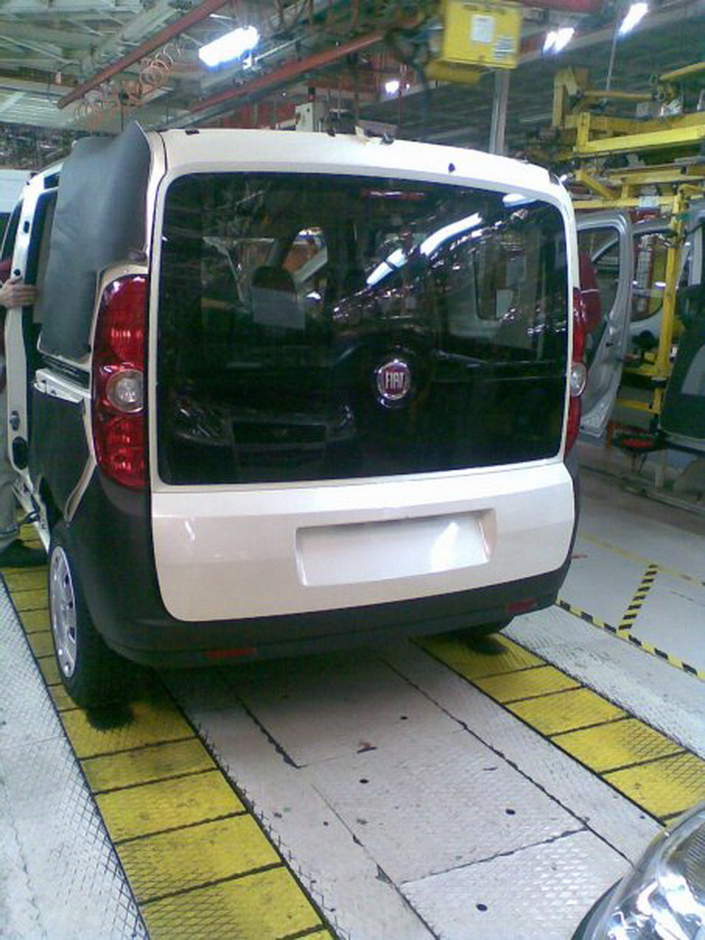 NEW FIAT DOBLO (2010)