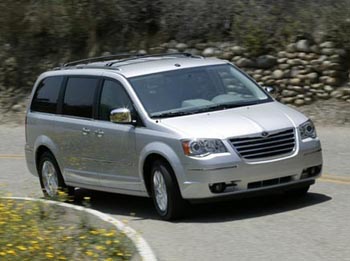 CHRYSLER TOWN & COUNTRY PHEV