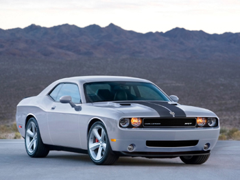 DODGE CHALLENGER ST8 (2009)