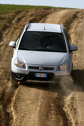 NUOVA FIAT SEDICI 4X4