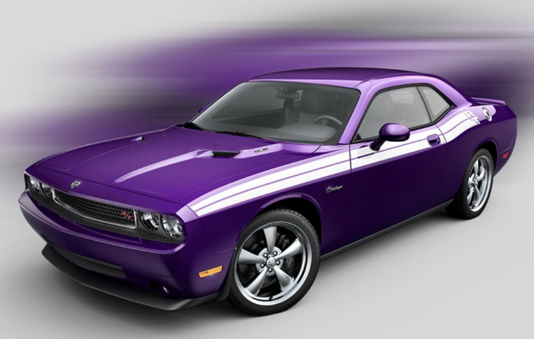 DODGE CHALLENGER SRT8 HEMI PLUM CRAZY