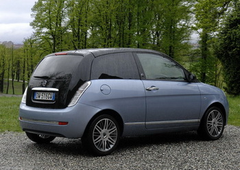 LANCIA YPSILON ECOCHIC