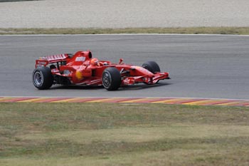 MICHAEL SCHUMACHER - FERRARI F2007 - MUGELLO (31/07/2009)