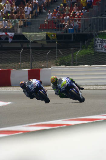 JORGE LORENZO AND VALENTINO ROSSI - 2009 GRAND PRIX DE CATALUNYA, BARCELONA