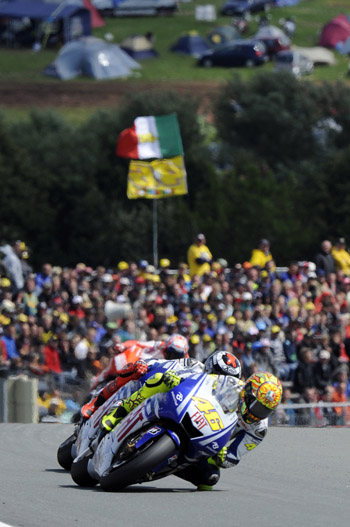 VALENTINO ROSSI AND JORGE LORENZO - FIAT YAMAHA TEAM - 2009 GERMAN GRAND PRIX, SACHSENRING