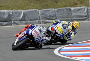 VALENTINO ROSSI AND JORGE LORENZO - FIAT YAMAHA TEAM - 2009 CZECH GRAND PRIX, BRNO