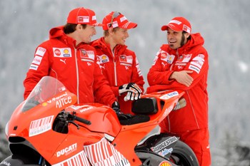 DUCATI DESMOSEDICI GP9