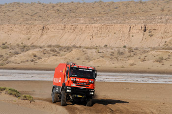 TEAM DE ROOY - IVECO TRAKKER - SILK WAY RALLY 2009
