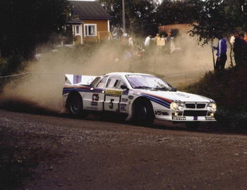 PENTTI AIRIKKALA - LANCIA 037 RALLY - 1000 LAKES RALLY 1983