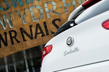 WALES MILLENIUM CENTRE, CARDIFF - ALFA ROMEO GIULIETTA