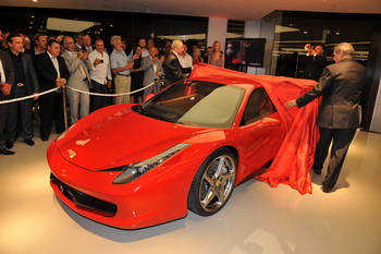 FERRARI 458 ITALIA AT FERRARI MASERATI SYDNEY