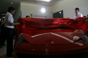 FERRARI 458 ITALIA LAUNCH, CAVALLINO MOTORS, BANGKOK, THAILAND