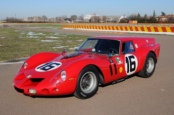 FERRARI 250 GT BREADVAN