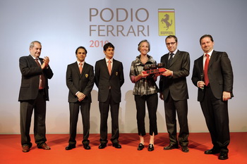 PODIO FERRARI 2010