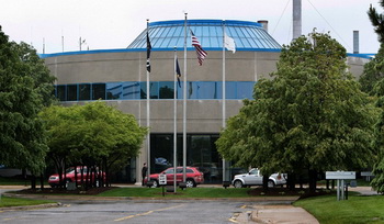 NEW 2011 JEEP GRAND CHEROKEE - LAUNCH AT JEFFERSON NORTH ASSEMBLY PLANT, MAY 2010