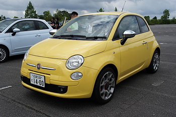 FIAT 500 BAMBINO CLUB JAPAN - "PICNIC" AT THE KOBE FRUIT & FLOWER MARKET