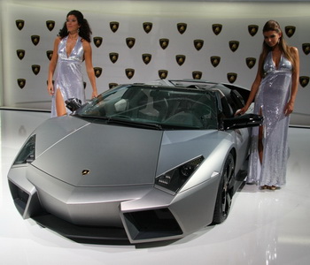 LAMBORGHINI REVENTON