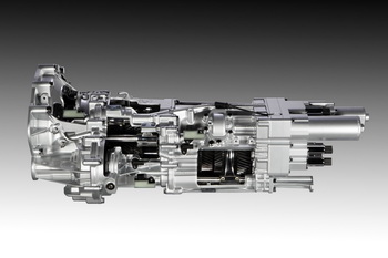 LAMBORGHINI NEW V12 2011 - 7 SPEED ISR TRANSMISSION