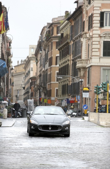 MASERATI GRAN CABRIO (GRANTURISMO CONVERTIBLE)