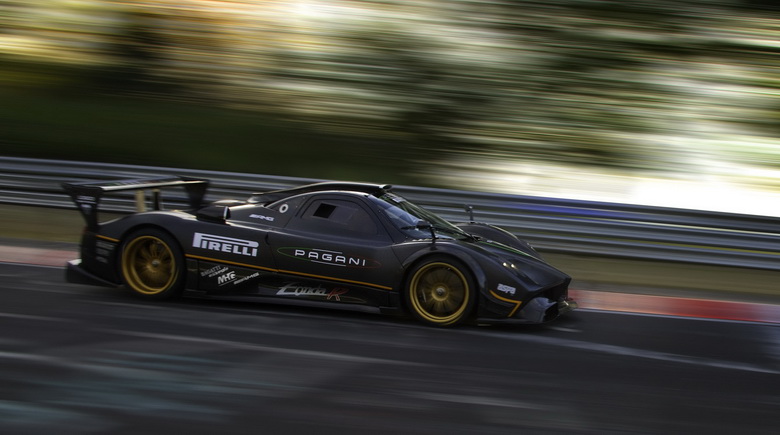 PAGANI ZONDA R - NURBURGRING LAP RECORD