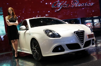 ALFA ROMEO GIULIETTA QUADRIFOGLIO VERDE - 2010 GENEVA MOTOR SHOW