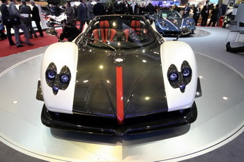 PAGANI ZONDA CINQUE ROADSTER