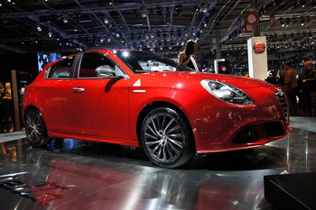 ALFA ROMEO GIULIETTA MULTIAR 1.4 TB TURBO - 2010 PARIS MOTOR SHOW