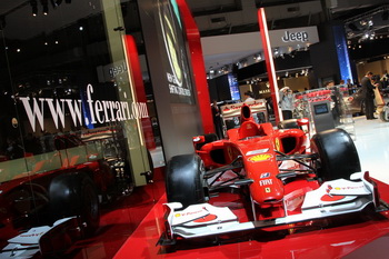 FERRARI F10 - 2010 PARIS MOTOR SHOW