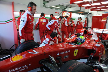 FELIPE MASSA - FERRARI F10