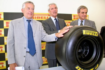 PIRELLI F1