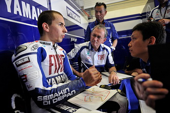 FIAT YAMAHA TEAM, JEREZ, MAY 2010