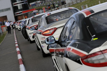 MASERATI TROFEO GRANTURISMO MC - BRANDS HATCH, RD 3