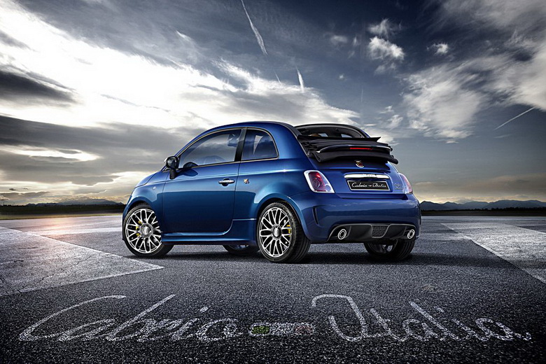 ABARTH 500 CABRIO ITALIA - 2011 FRANKFURT MOTOR SHOW IAA