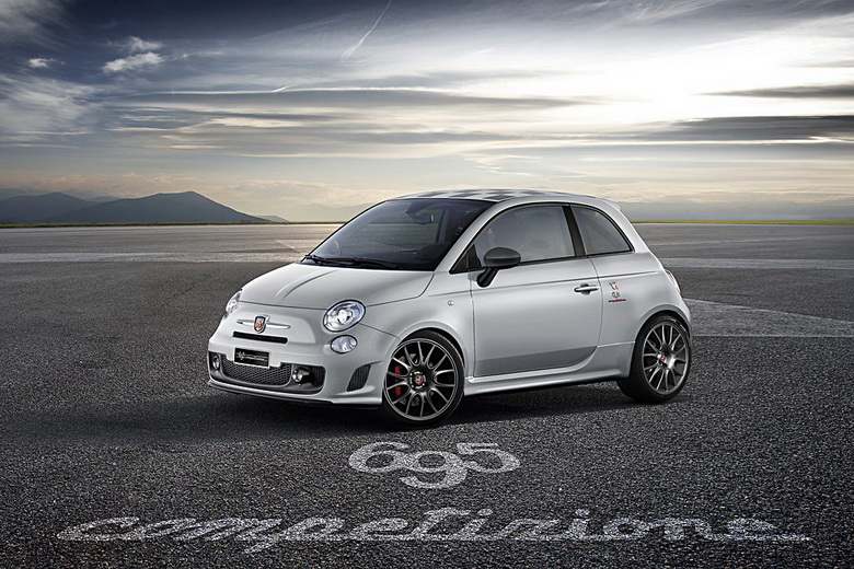 ABARTH 695 COMPETIZIONE - 2011 FRANKFURT MOTOR SHOW IAA