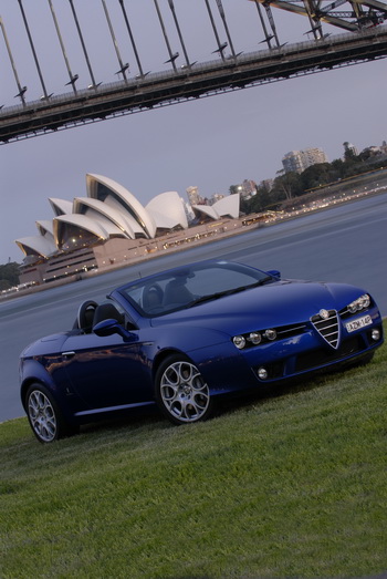 ALFA ROMEO SPIDER 1.8 TBI MODEL YEAR 2011