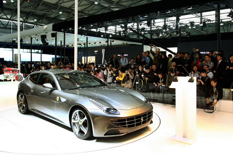 FERRARI FF - AUTO SHANGHAI 2011