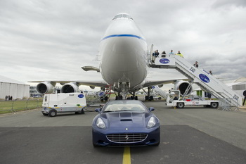 FERRARI FF AND CALIFORNIA - 2011 PARIS AIR SHOW