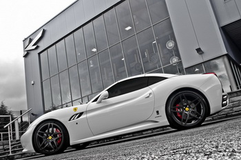 KAHN DESIGN FERRARI CALIFORNIA