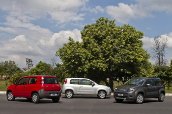 FIAT UNO 3-DOOR BRAZIL 2011